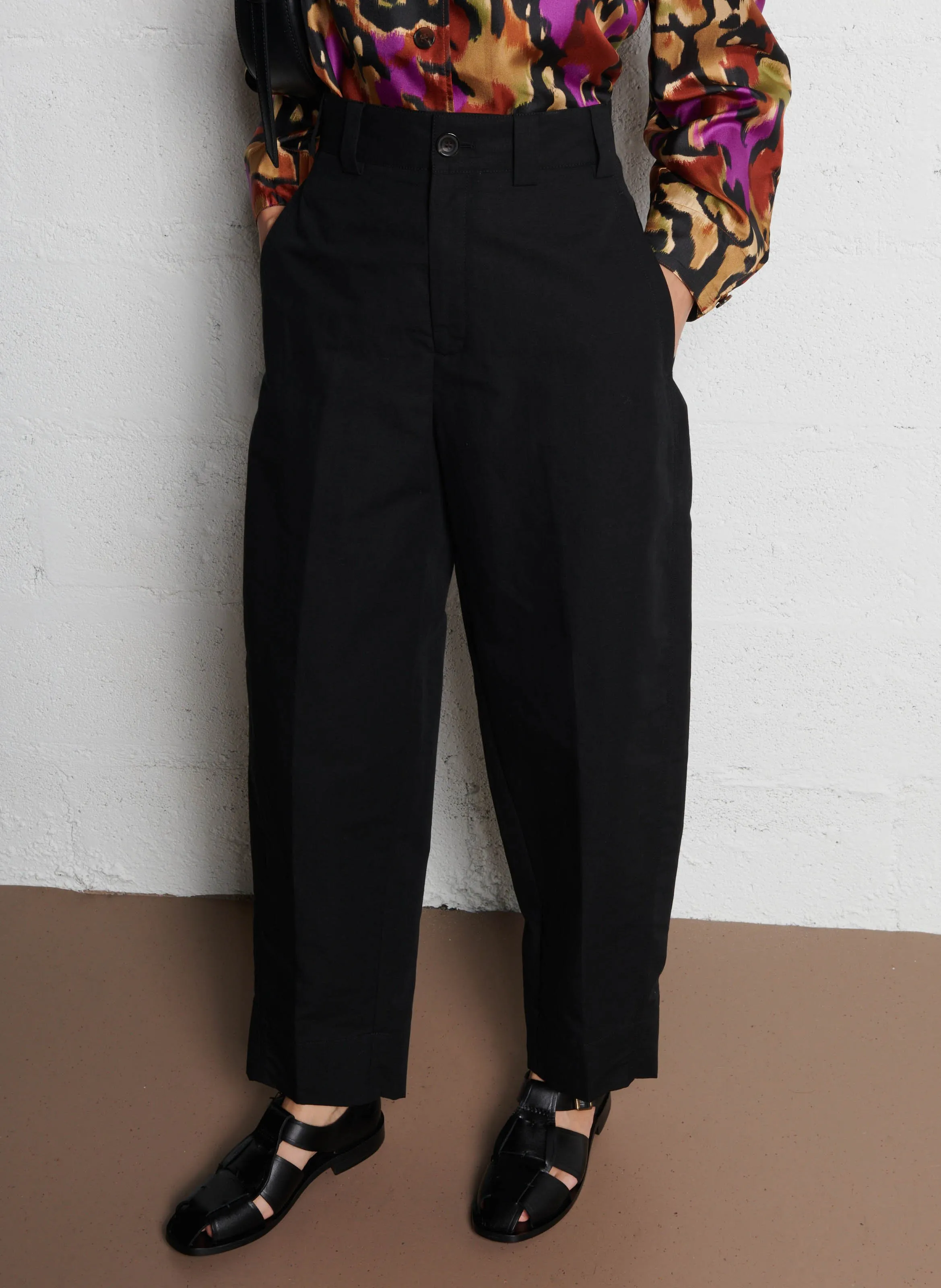 ALOUETTE  PANTALóN ANCHO DE MEZCLA DE ALGODóN Y LINO CON TALLE ALTO EN NEGRO