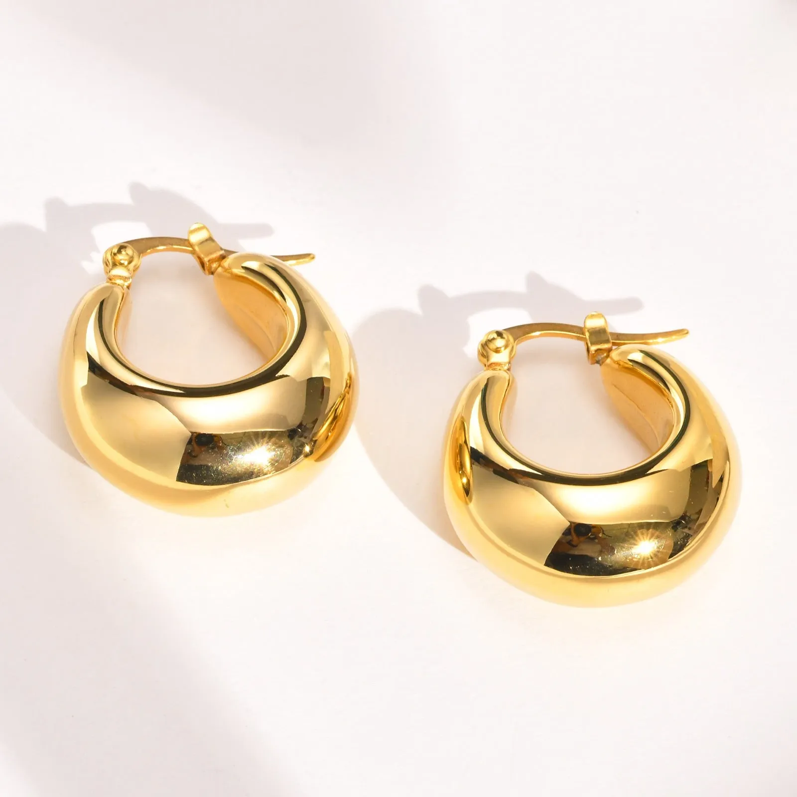 Aretes para mujeres Chunky Round Hoop Earrings for Women Jewelry, Gold Color Stainless Steel Half Hollow Circle Earrings to Girl