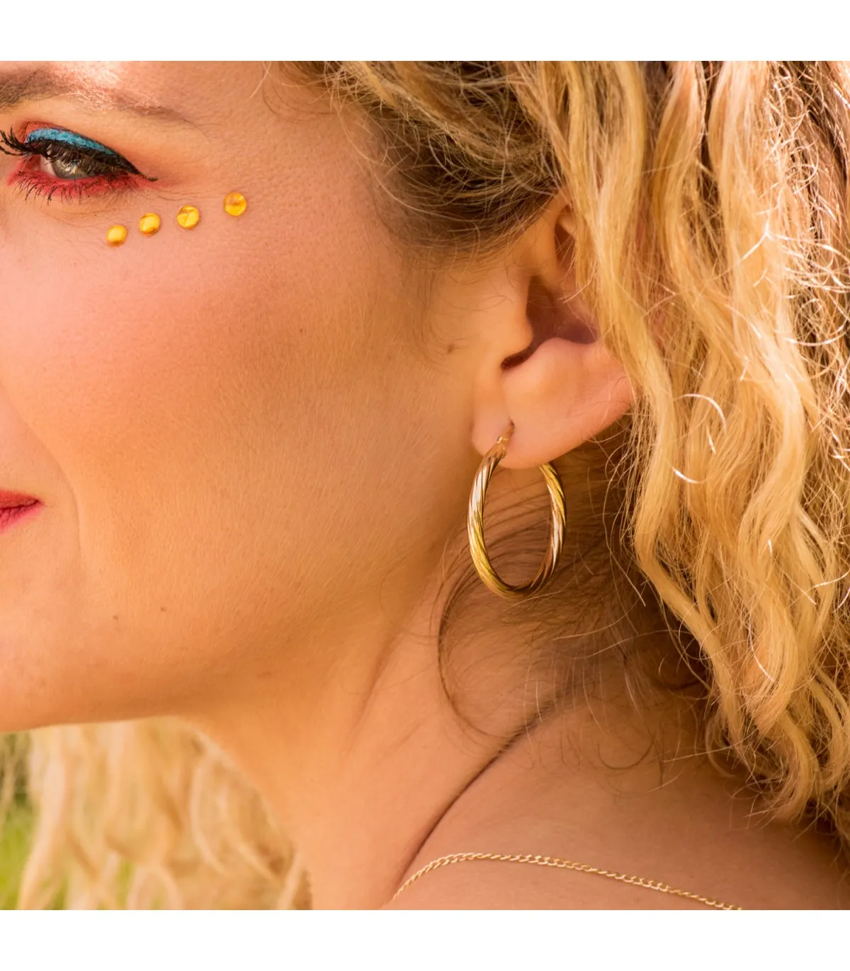 Aros Huecos Brillo Oro Amarillo 18 K 29 MM