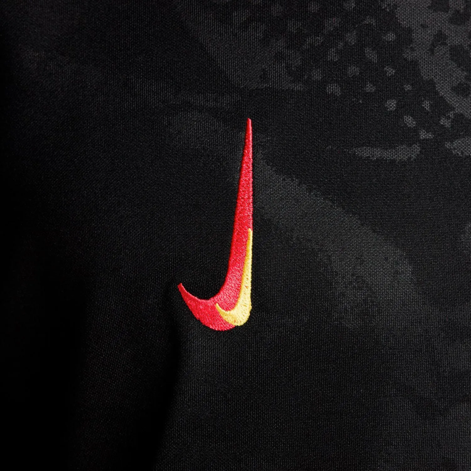 CAMISETA NIKE 3A LIVERPOOL PREMATCH DRIFIT