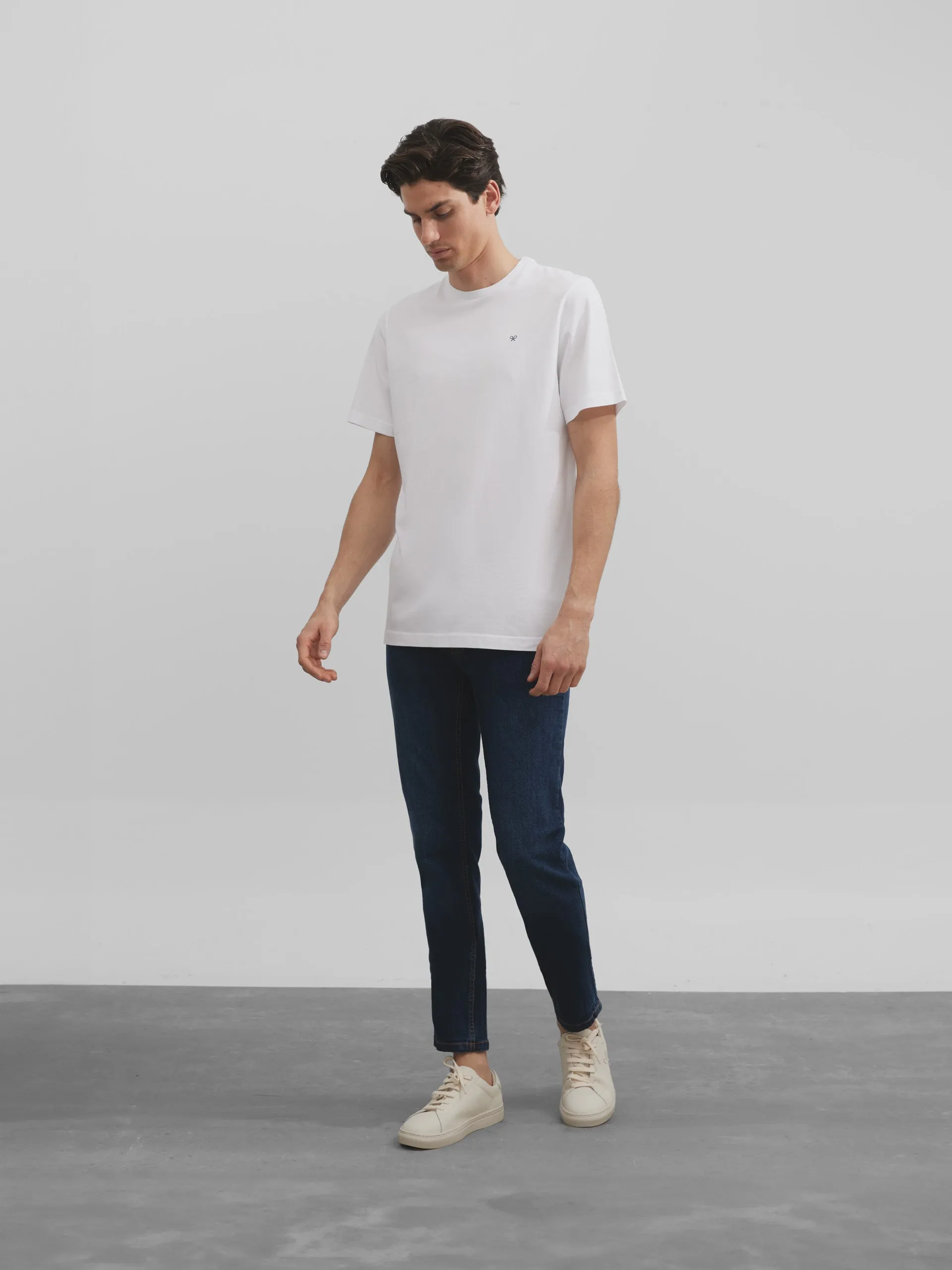 Camiseta silbon circulo etnico blanca