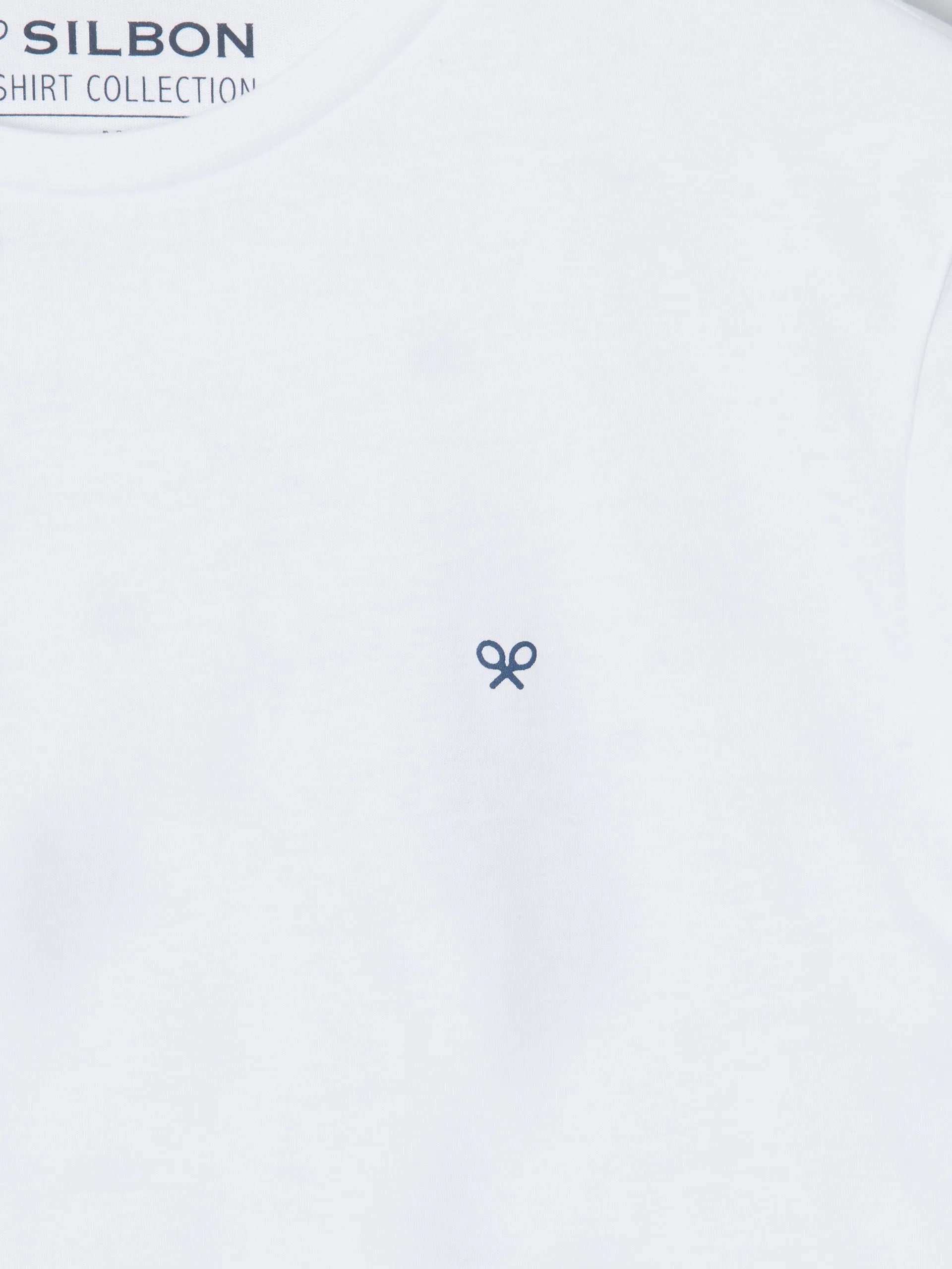 Camiseta silbon circulo etnico blanca