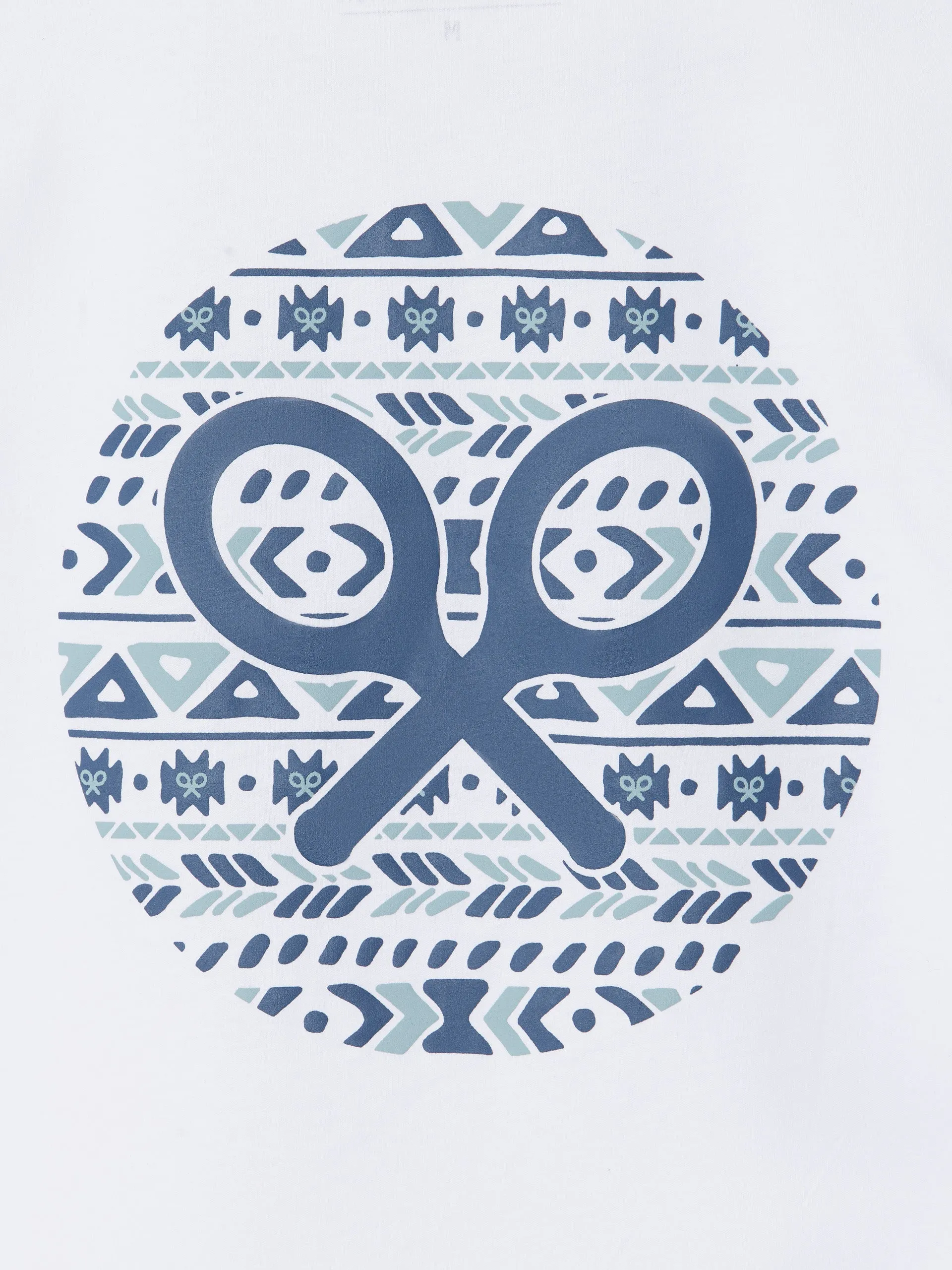 Camiseta silbon circulo etnico blanca