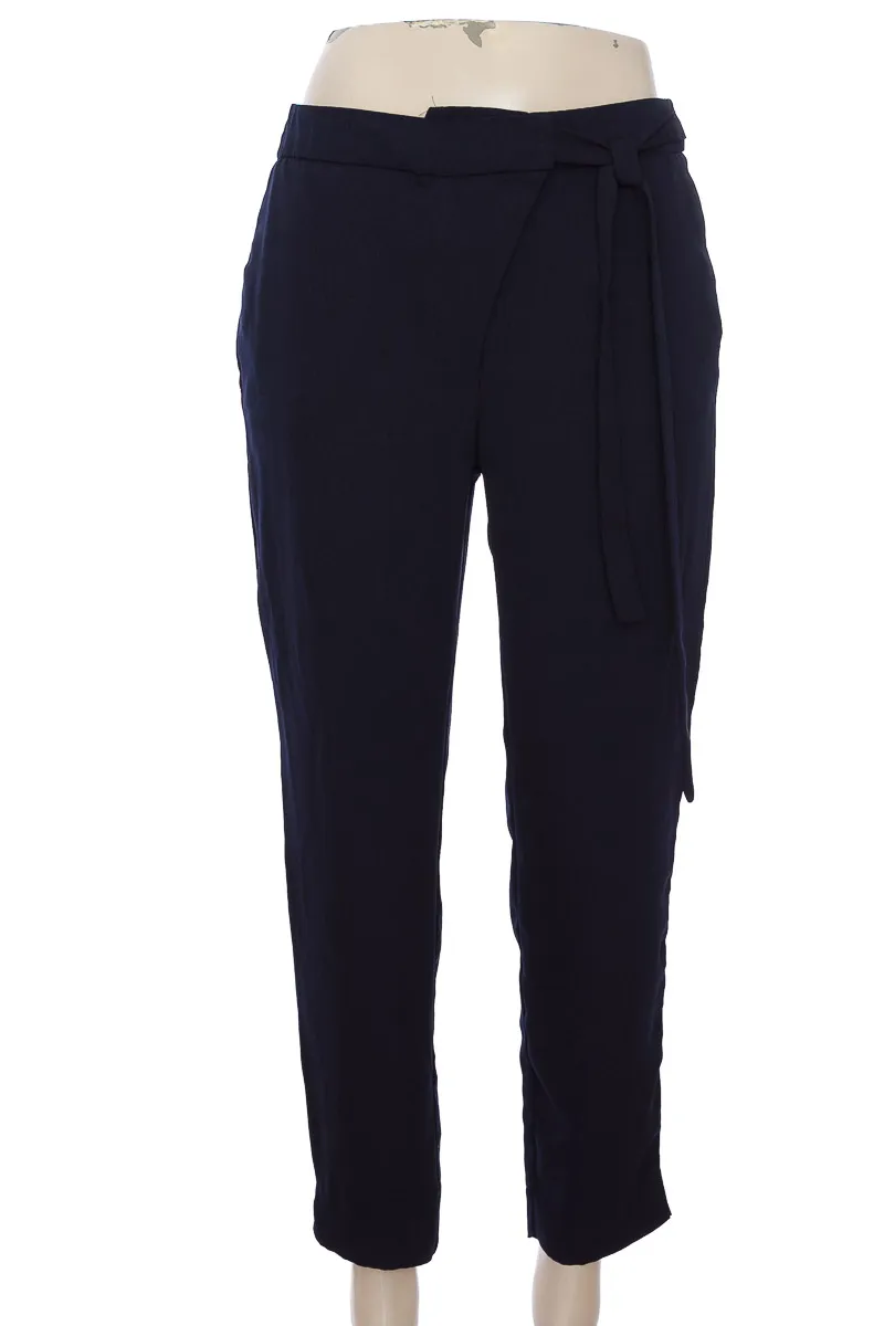 PANTALóN COLOR AZUL  ZARA