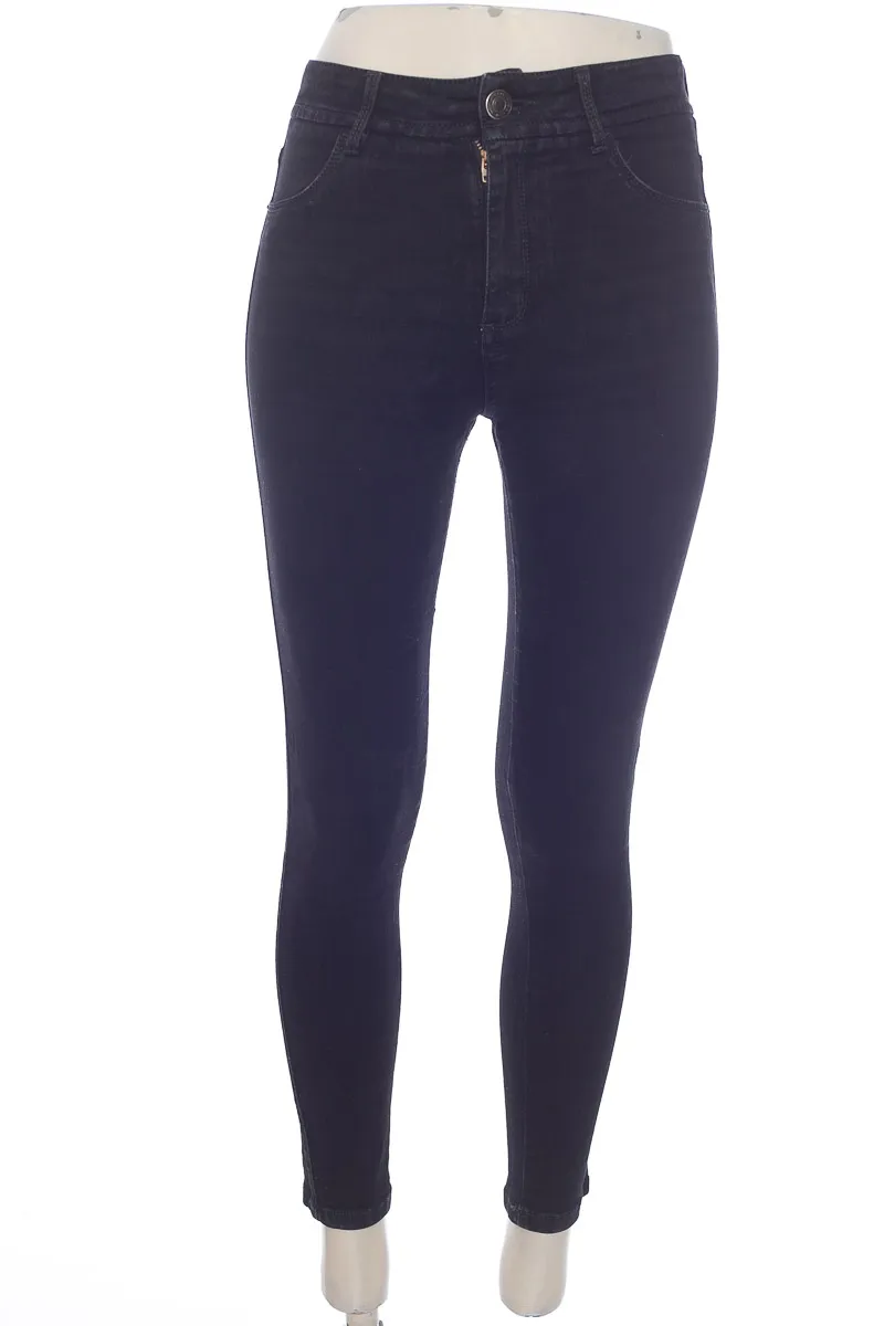 PANTALóN COLOR NEGRO  STUDIO F