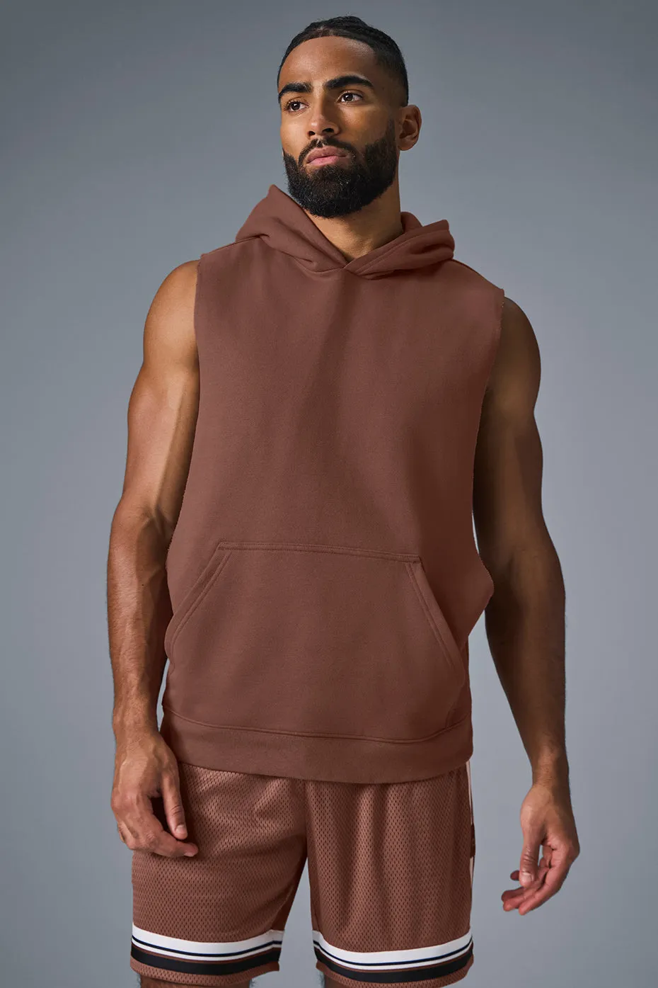 RENOWN SLEEVELESS HOODIE  CHESTNUT