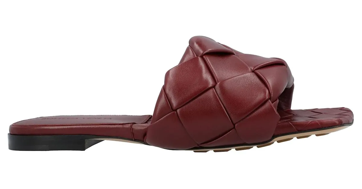 Sandalia plana Lido Bottega Veneta roja 