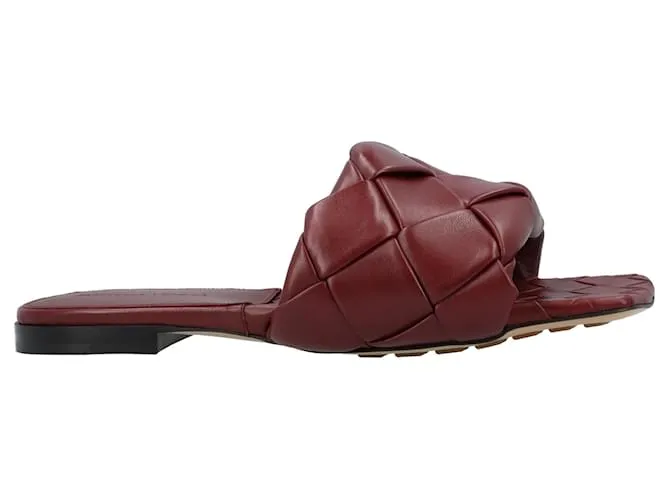 Sandalia plana Lido Bottega Veneta roja 
