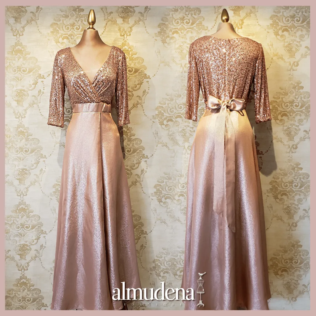 Vestido Rose Gold Largo Brillante Con Manga